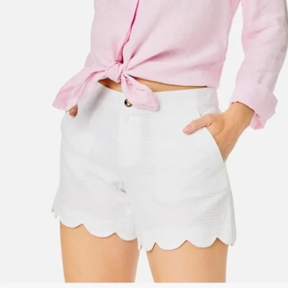 Lilly Pulitzer Bottoms | Women 5" Buttercup Scallop Hem Short Size 6 - Picture 5 of 9